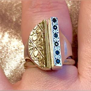 Unique Sterling and 10k vintage sapphire ring